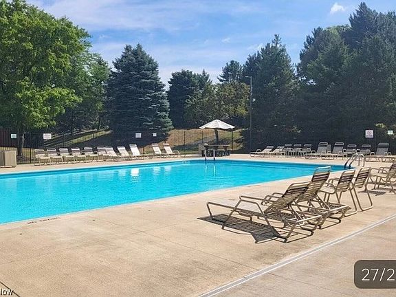 2nd image of 7390 Donovan Dr
