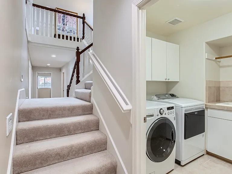 8534 NW Timber Ridge Ct — Photo 15