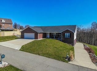 43 Yarrow Ln, Wheeling, WV 26003