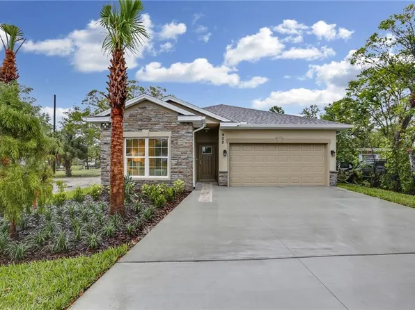 902 8th Ave NW, Largo, FL 33770