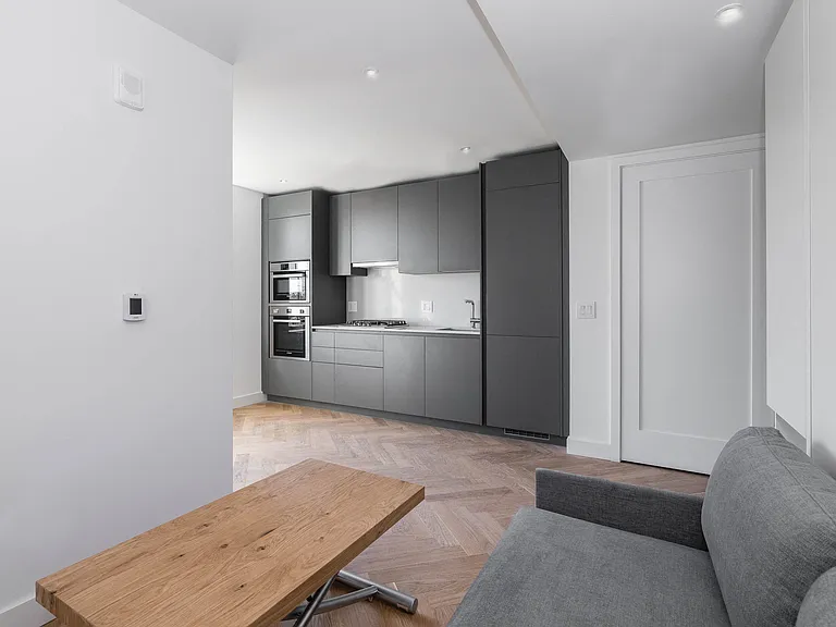 The Stanton — Photo 60