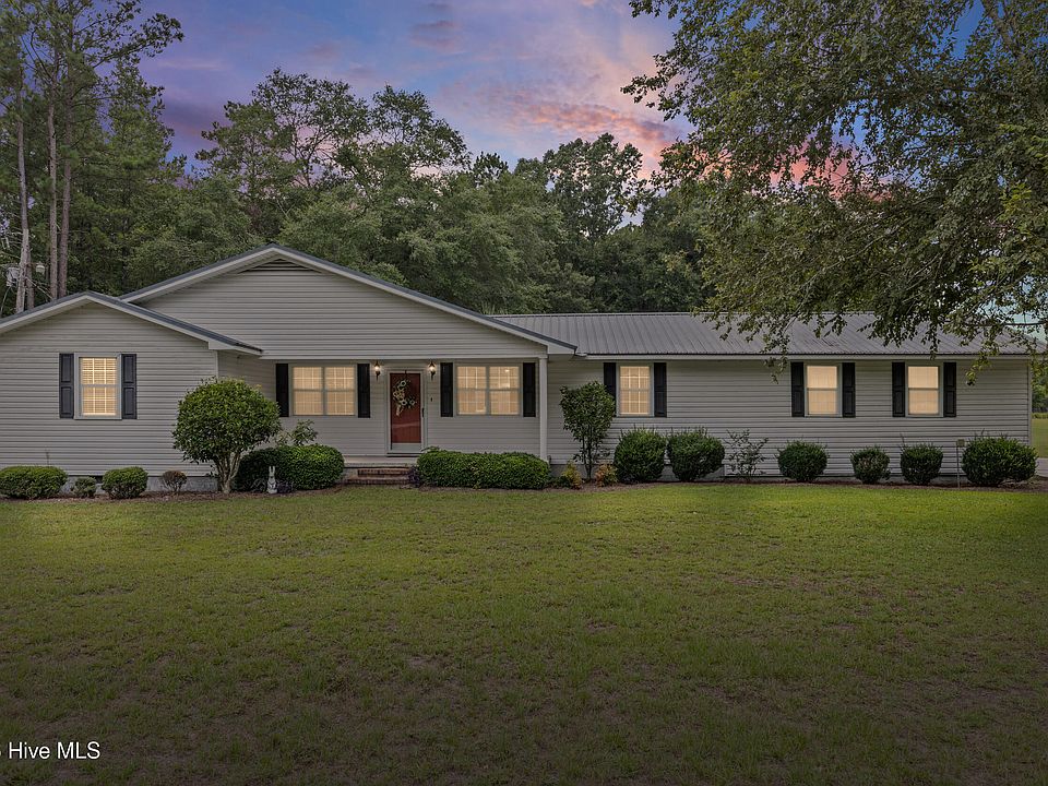 1st image of 121 Terri Drive