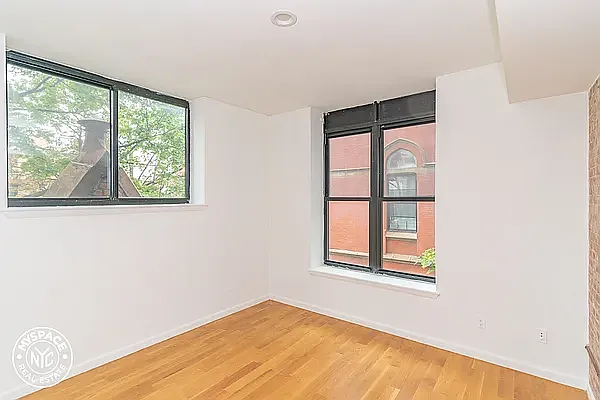 Rented by MySpaceNYC | media 5
