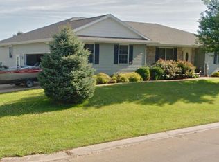 1201 7th Ave, Orion, IL 61273