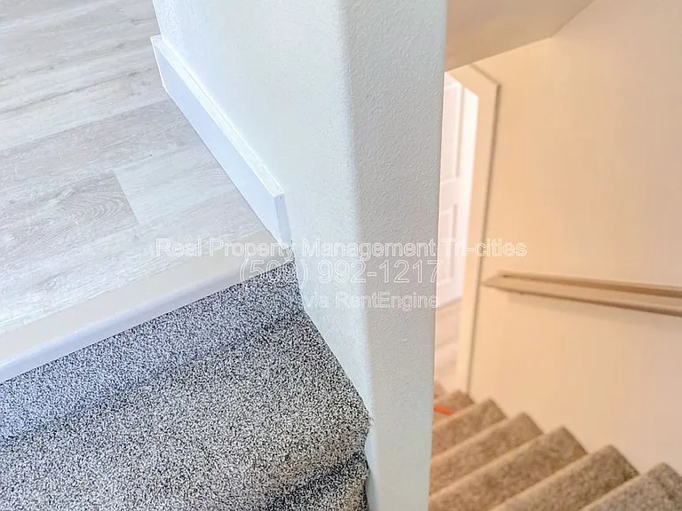 717 S Union St — Photo 10