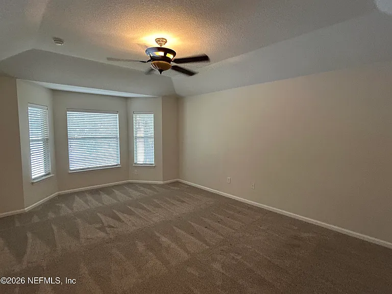 13916 Fish Eagle Dr E — Photo 8