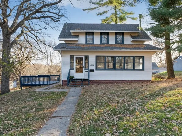 514 Gray St, Des Moines, IA 50315