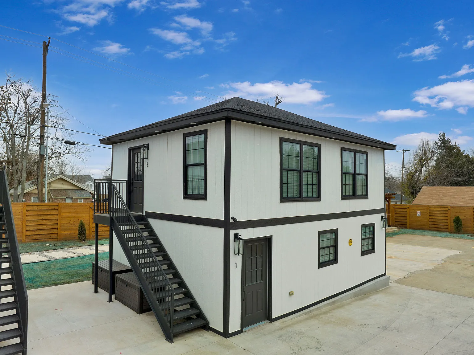 1 bed, 600 sqft, $1,300 — Photo 2