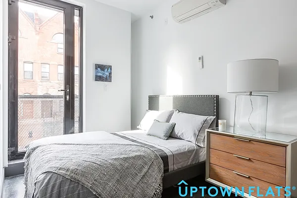 Rented by Compass | media 2