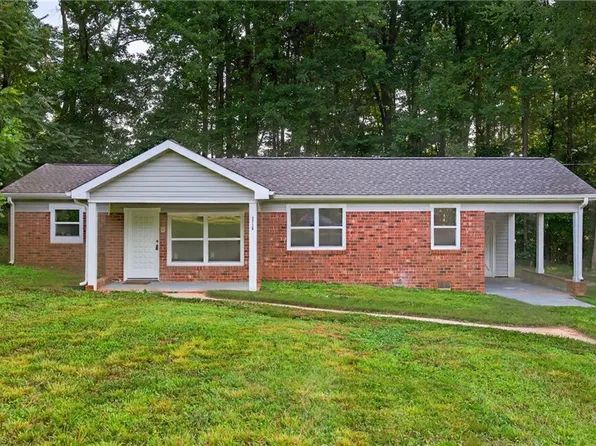 3715 Anita Ln, Greensboro, NC 27405