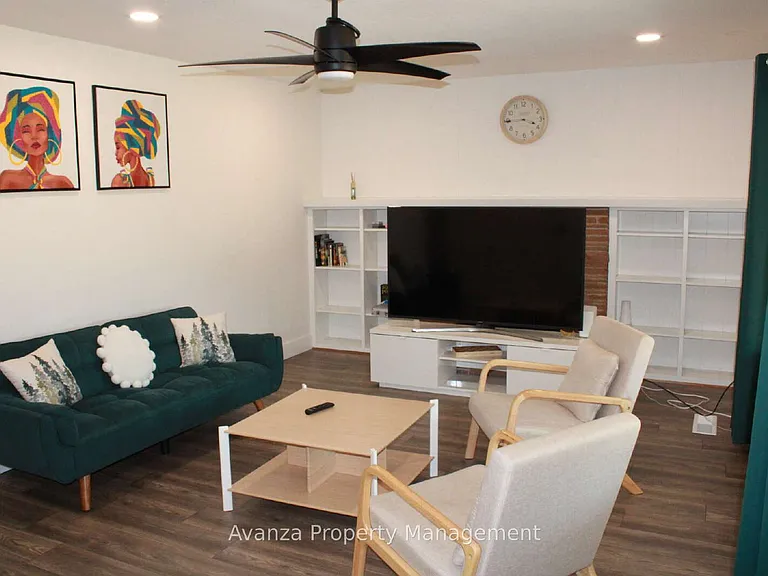 725 W Rialto Ave — Photo 9