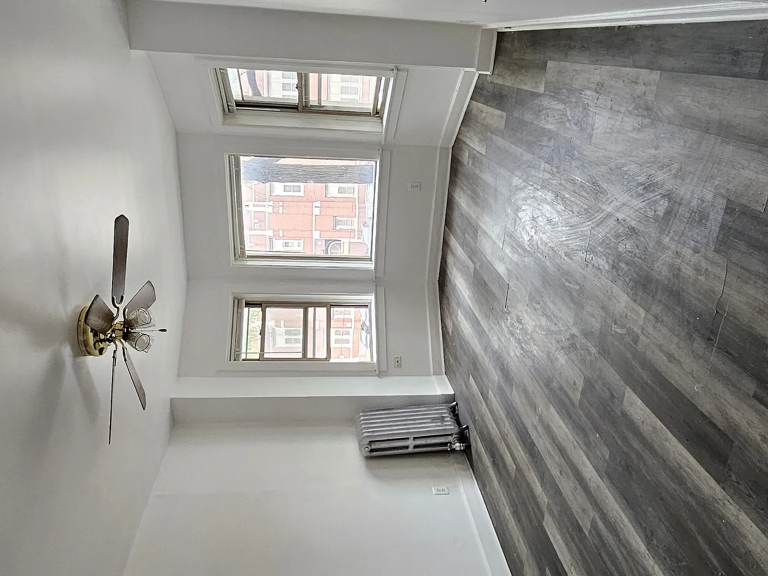 2 bed, $1,400 — Photo 2