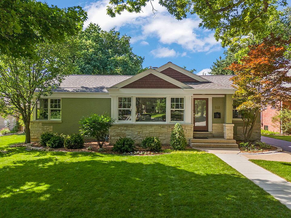 1st image of 848 Woodland Dr