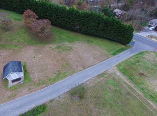 181 Manor Rd, Clinton, TN 37716