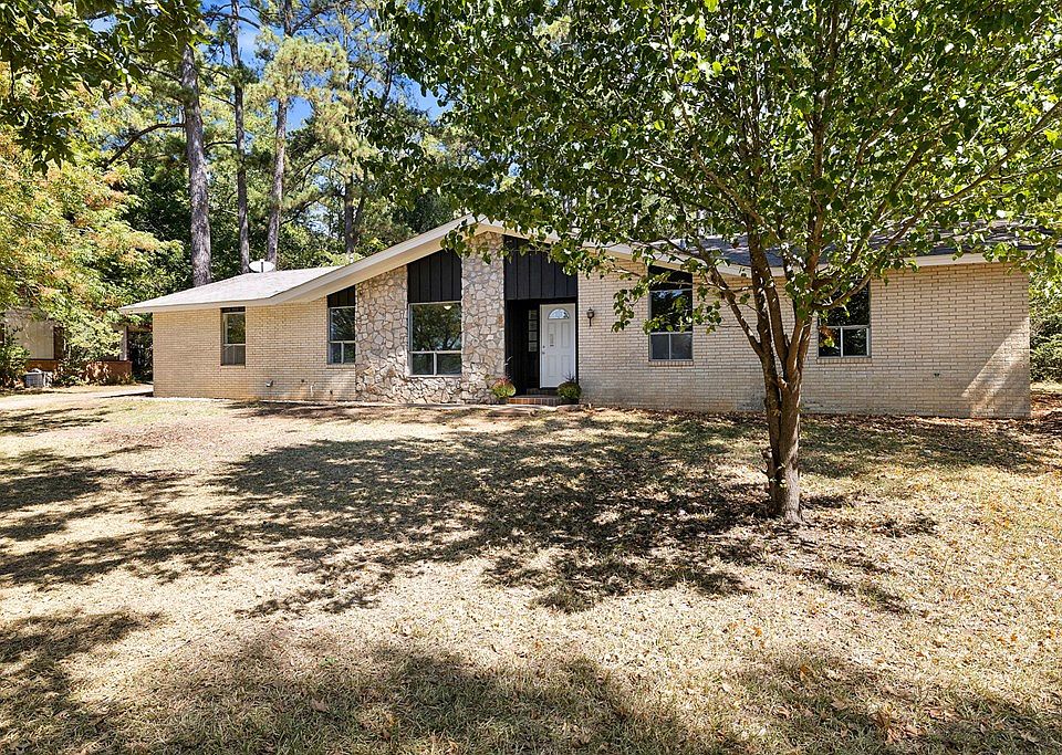1675 S Dickinson Dr, Rusk, TX 75785 MLS 67682 Zillow