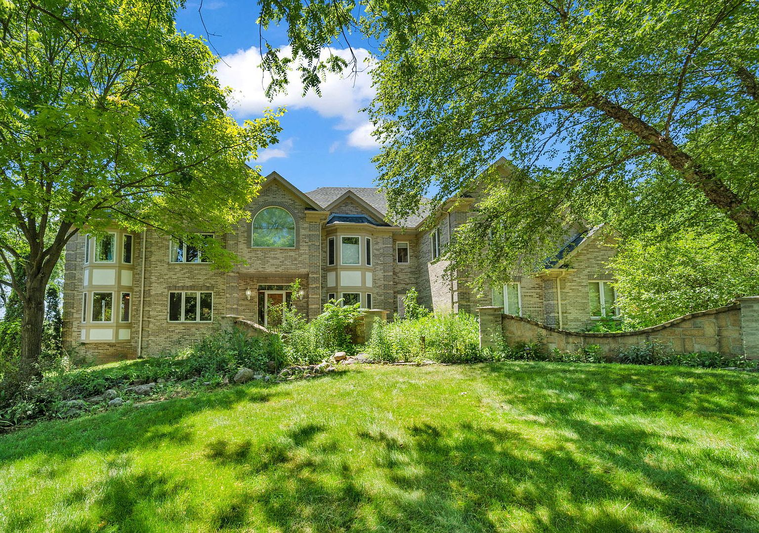 1 Seneca Ave W, Hawthorn Woods, IL 60047 Zillow