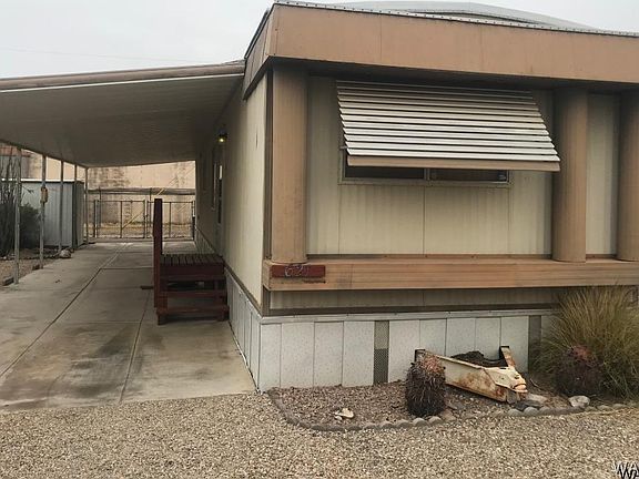 2nd image of 621 W MEAD Lane