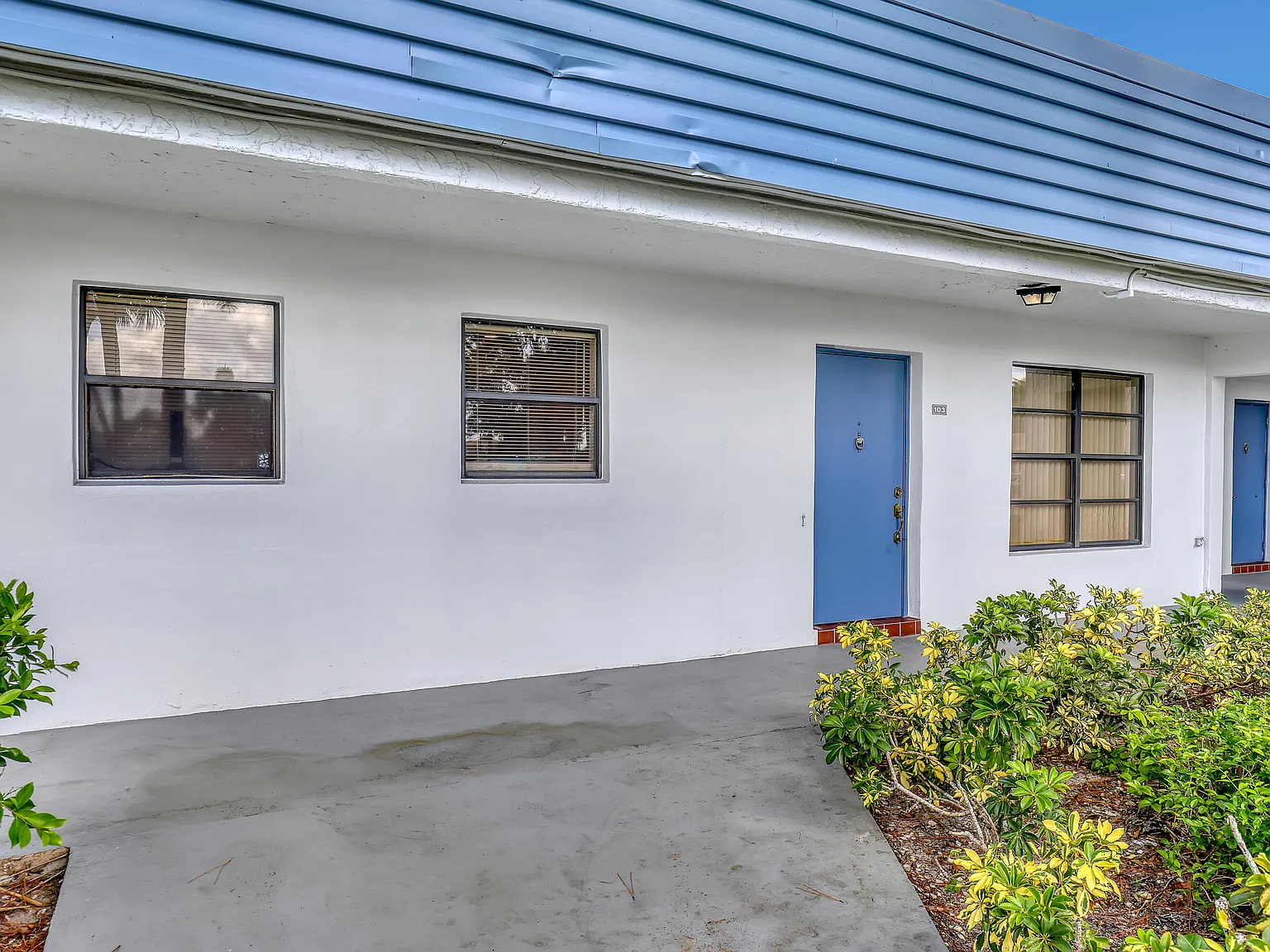 2 bed, 2.0 bath, 1020 sqft, $1,925 — Photo 4