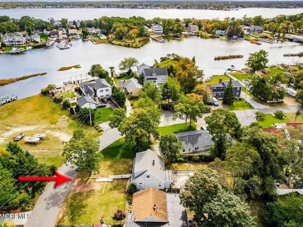 544 Carroll Fox Road, Brick, NJ 08724