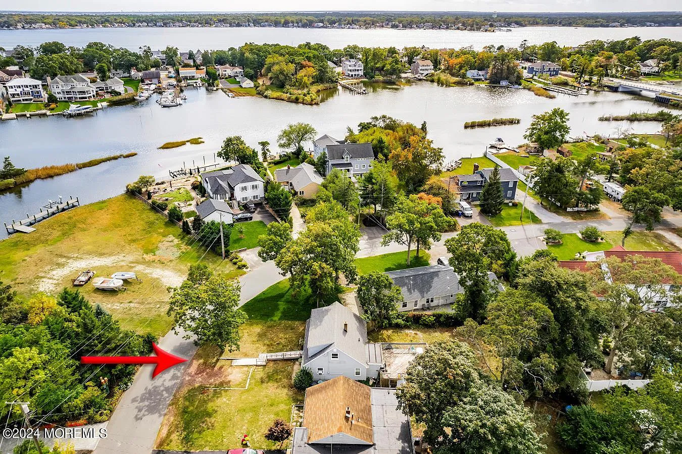 544 Carroll Fox Road photo 1