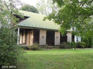 19 Delight Rd, Reisterstown, MD 21136