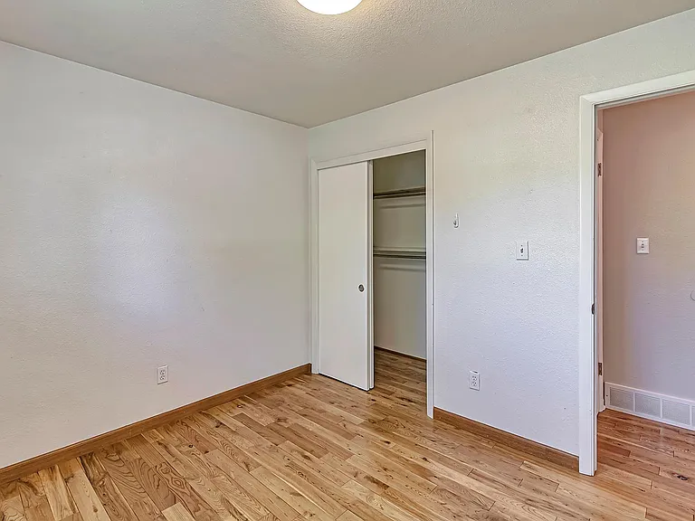 123 Orion St — Photo 18