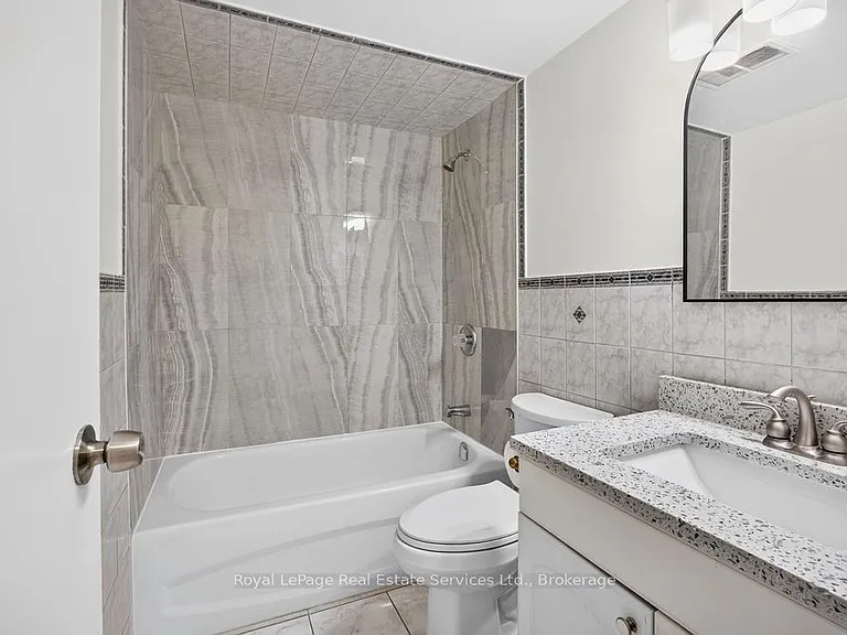 390 Dixon Rd #1406 — Photo 26