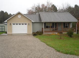 821 Buffalo Trail Tr, Clarkrange, TN 38553