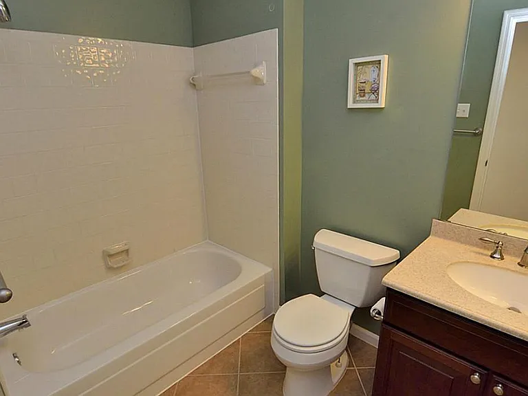 The shared full bathroom.