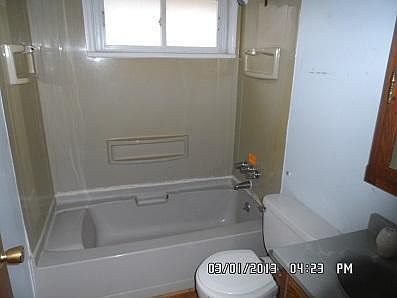 5th image of 9840 Capstan Dr
