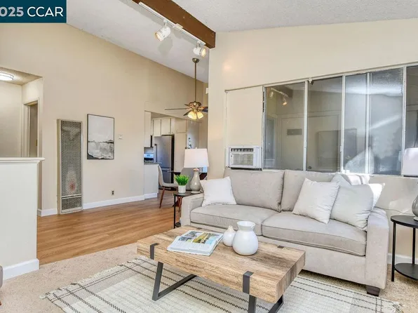 355 Parkview Ter APT B12, Vallejo, CA 94589