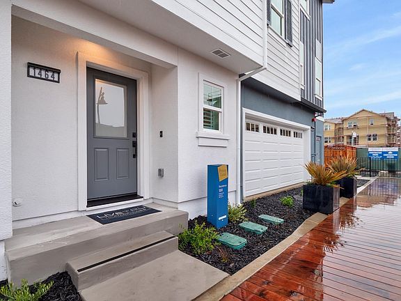 Penny Lane Residence 1