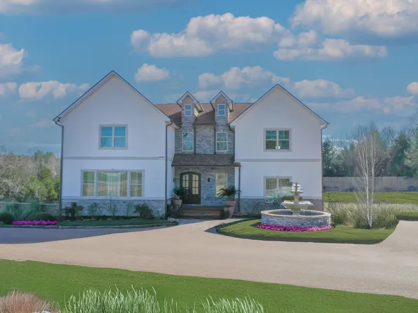 130 Cedar Ridge Ln, Smithville, TN 37166