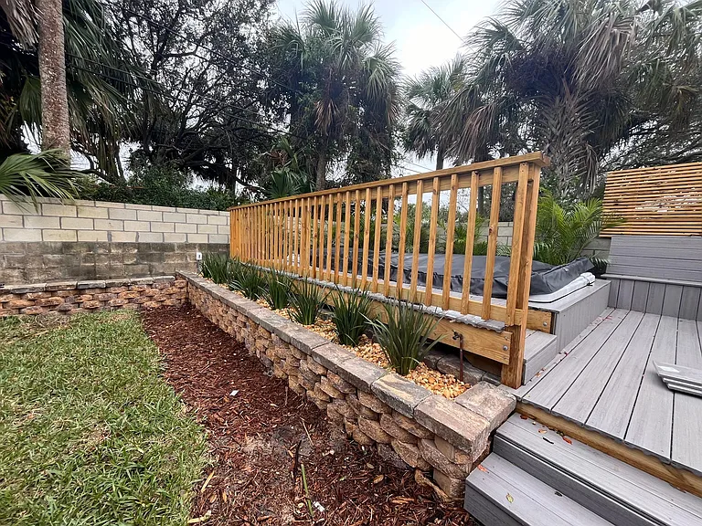 4517 Saxon Dr — Photo 21