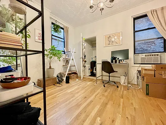 Rented by Nolita Group | media 5