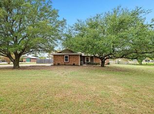 430 Valley Dr, Moody, TX 76557