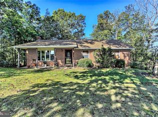 501 Mengus Mill Rd, Littlestown, PA 17340