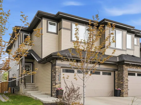 7215 Chivers Pl SW, Edmonton, AB T6W 4L4