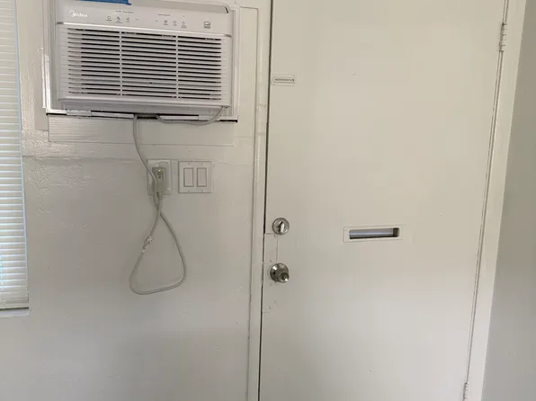 132 3rd St APT 5, Woodland, CA 95695