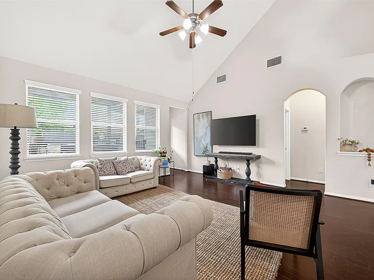 6503 Wilshire Fern — Photo 19