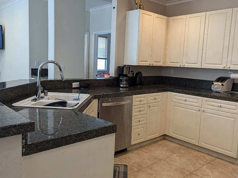 20450 Crow Creek Rd — Photo 10