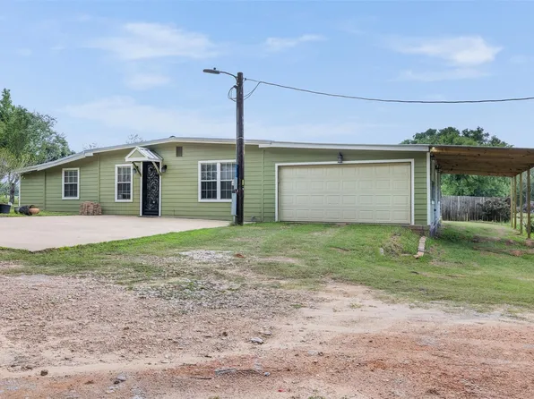 767 N Fm 2429 Rd, Bellville, TX 77418