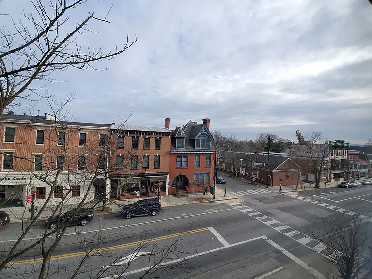34 S Hanover St — Photo 22