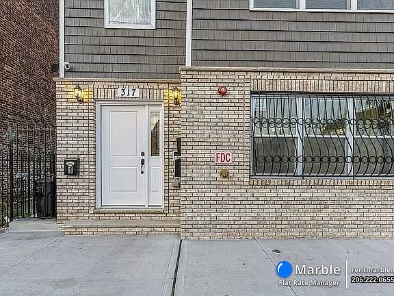 2nd image of 317 14th Ave #3