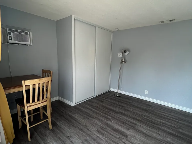 2188 Carlton Pl — Photo 4