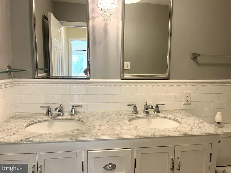 2407 Noras Ct #2407 — Photo 13