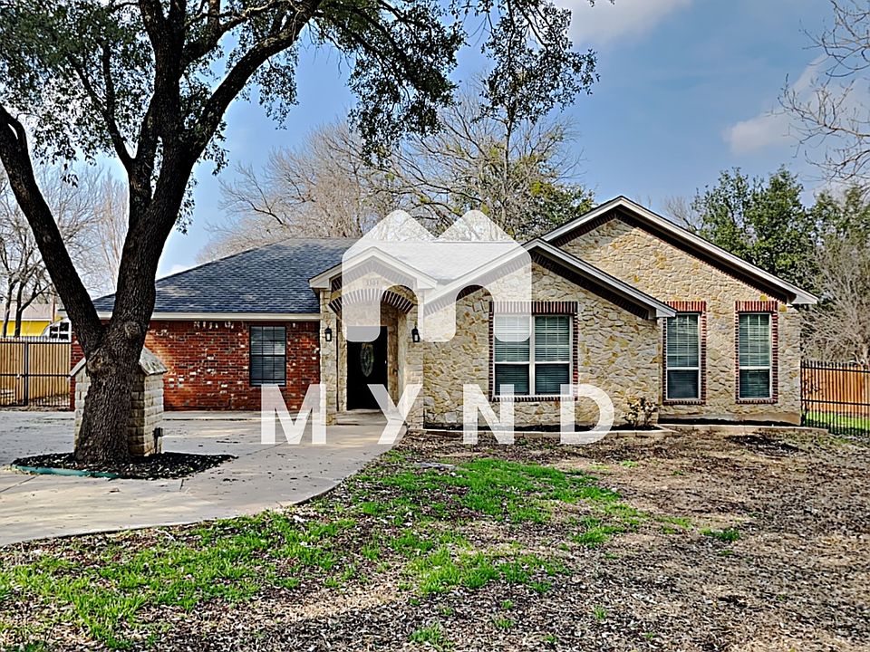 1st image of 3304 Summercrest Ct