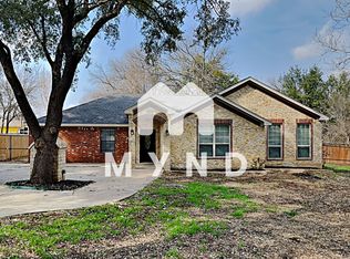 3304 Summercrest Ct, Granbury, TX 76049