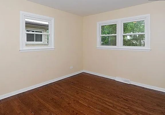 2nd image of 80 Peyton Dr