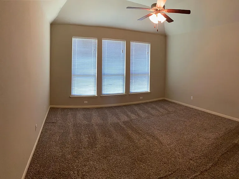 3503 Rusack Dr — Photo 6